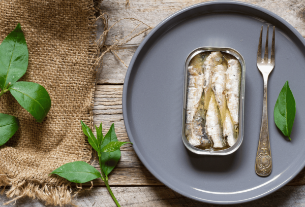 Sardinen oder Sardellen? Der Unterschied und was gesünder ist