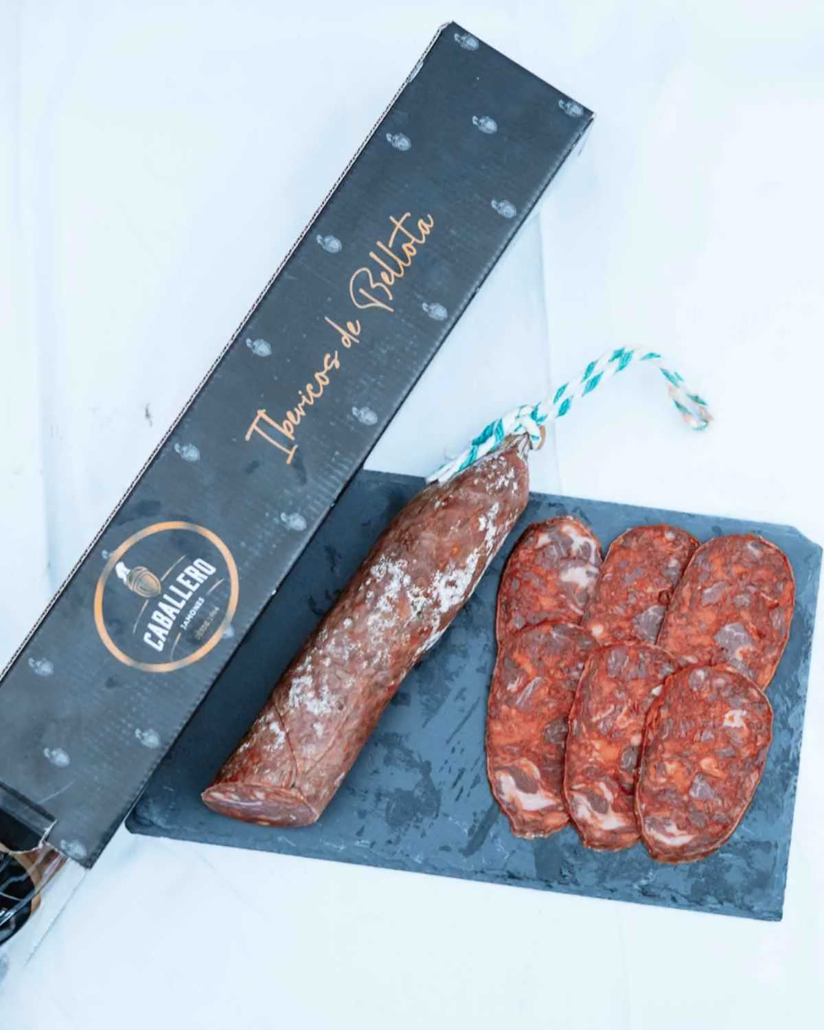 Chorizo de Bellota Ibérico Extra, angeschnitten